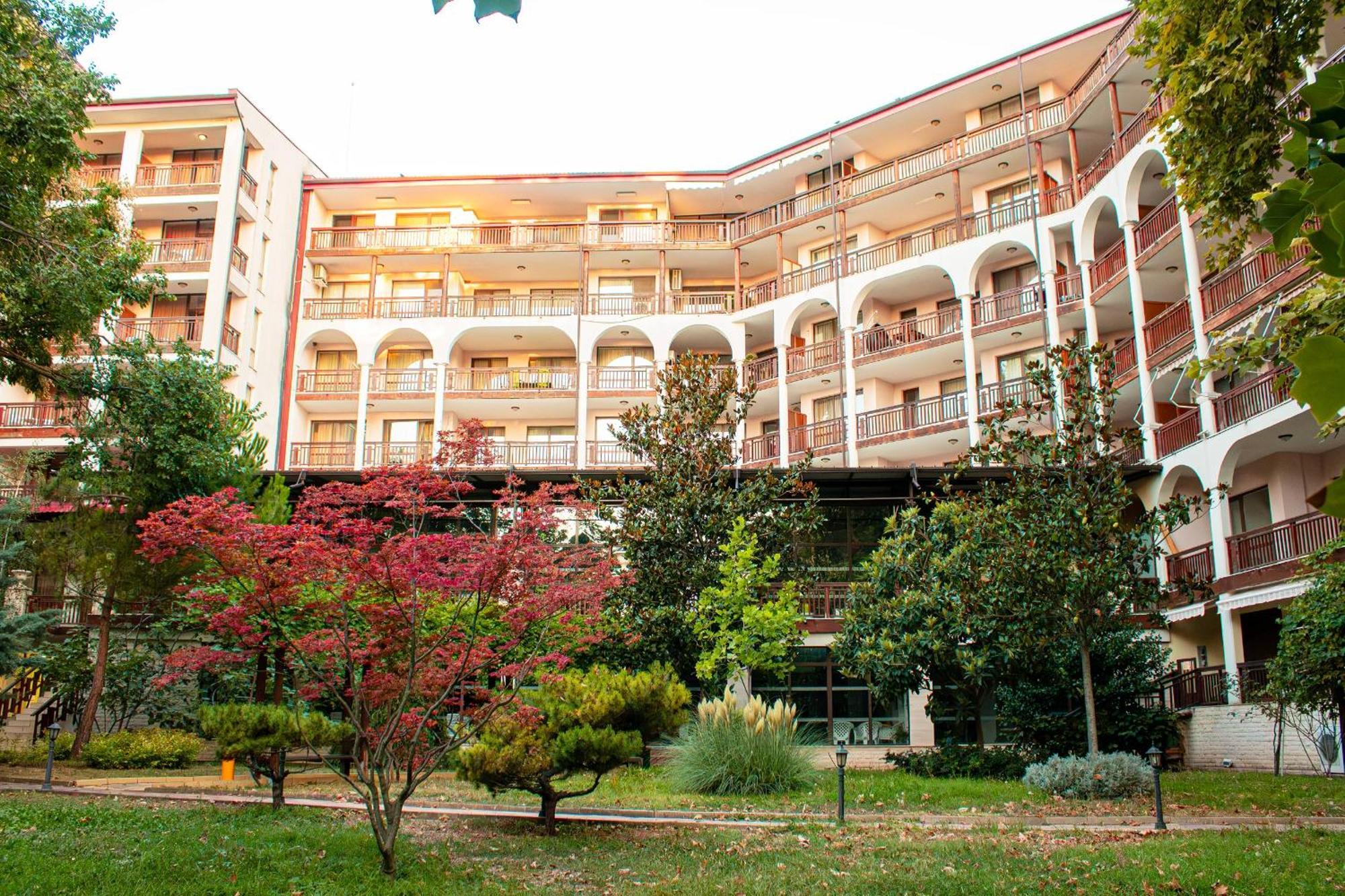 Estreya Residence Hotel&SPA Saints Constantine and Helena Exterior foto
