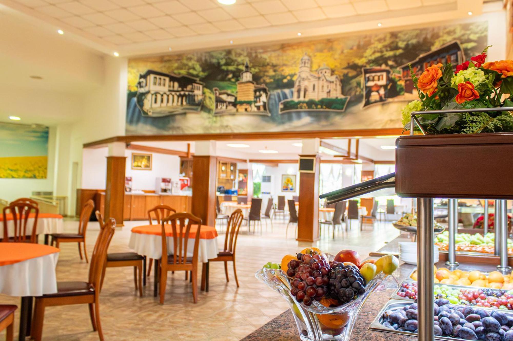 Estreya Residence Hotel&SPA Saints Constantine and Helena Exterior foto